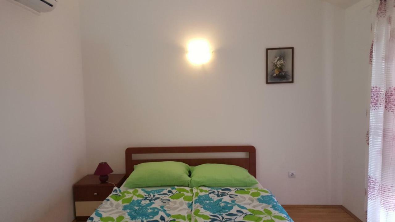 Apartmani Vesna Pinezići Kültér fotó
